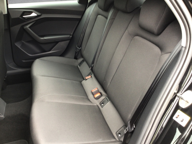 A1 Sportback advanced 25 TFSI LED/SHZ/PHONEBOX/V