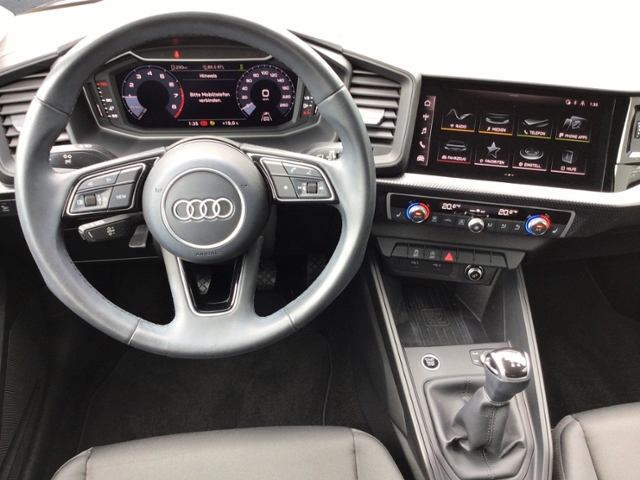 A1 Sportback advanced 25 TFSI LED/SHZ/PHONEBOX/V