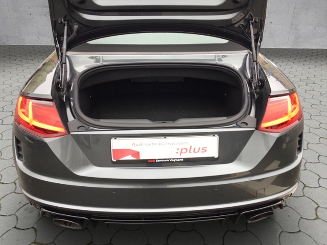TT RS Roadster 2.5 TFSI quat. S-tron ALC/SHZ/LED