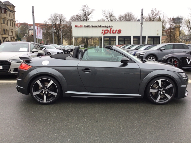 TT RS Roadster 2.5 TFSI quat. S-tron ALC/SHZ/LED
