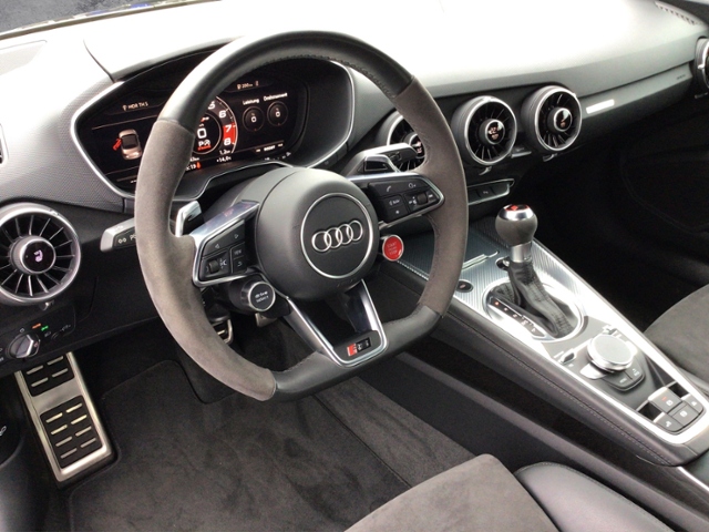 TT RS Roadster 2.5 TFSI quat. S-tron ALC/SHZ/LED