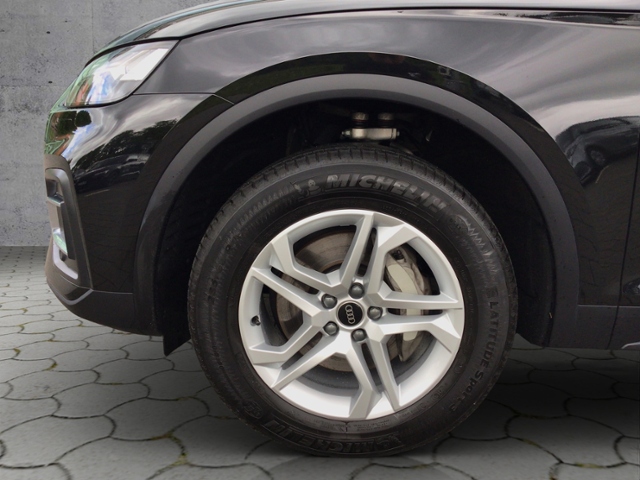 Q5 50 TFSIe quat. S-tronic 5JG/MATRIX/ACC