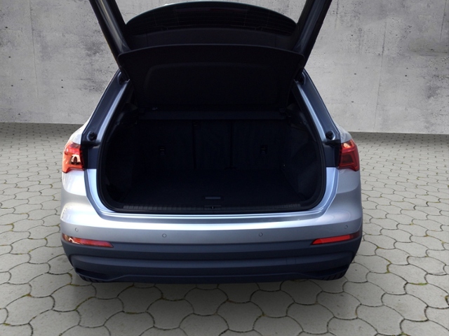 Q3 35 TFSI MATRIX/KAMERA/NAVI/ASSISTENZ