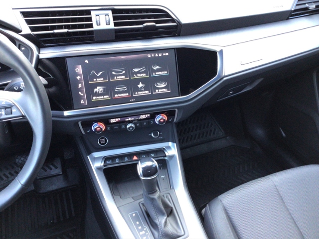 Q3 35 TFSI MATRIX/KAMERA/NAVI/ASSISTENZ