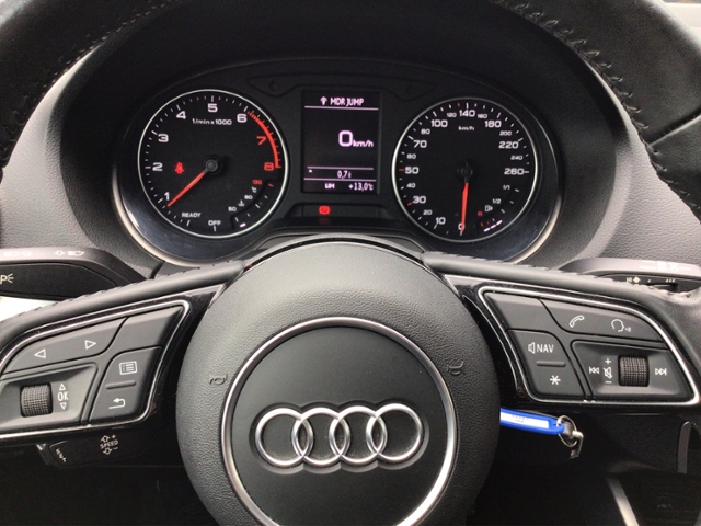 Q2 sport 1.4 TFSI LED/SMARTPHONE/PDC