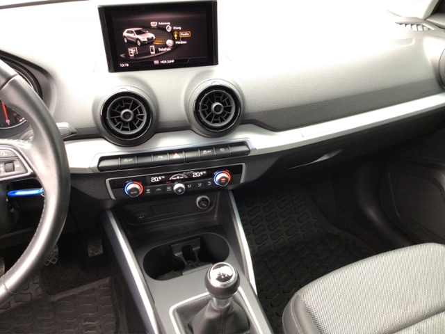 Q2 sport 1.4 TFSI LED/SMARTPHONE/PDC