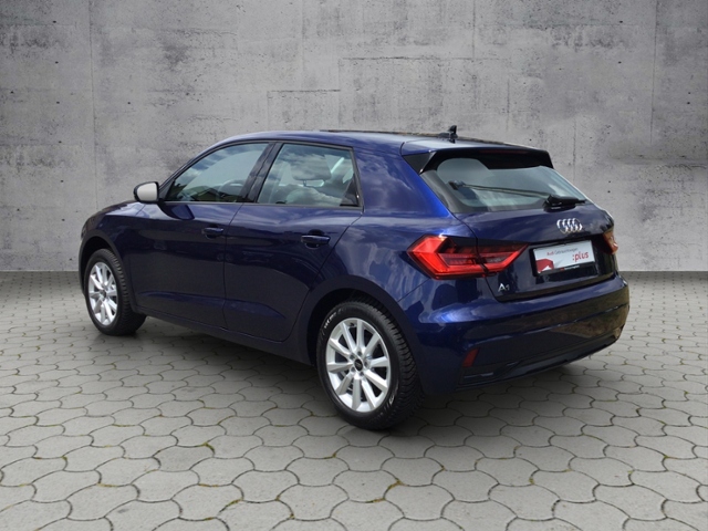 A1 Sportback 25 TFSI advanced S-tron 5JG/LED/SHZ