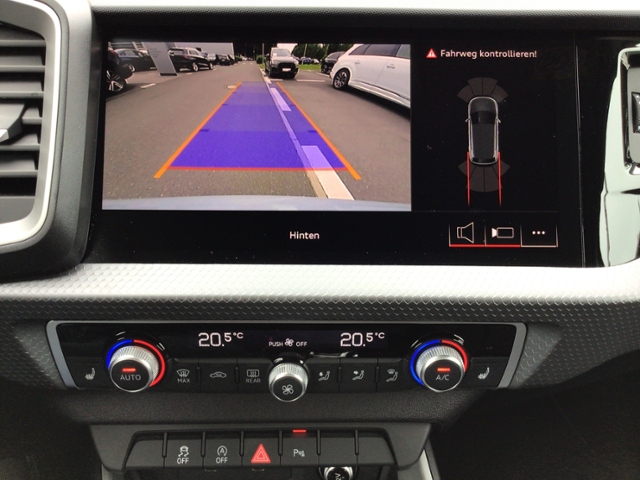 A1 Sportback 30 TFSI advanced S-tronic 5JG/LED/K