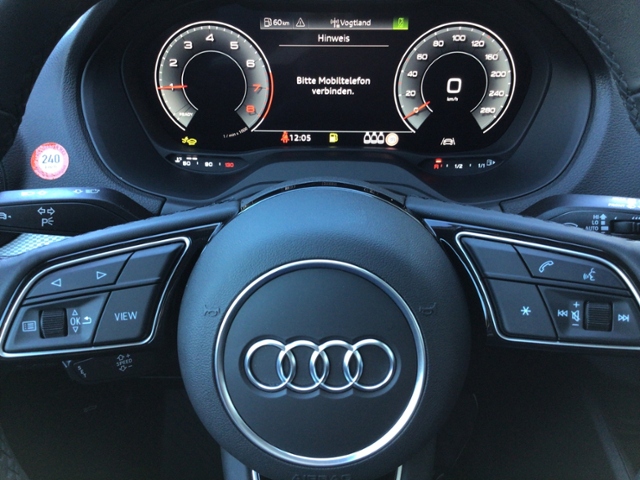 Q2 30 TFSI S-LINE AHK/EL.HECKKL./5JG/LED