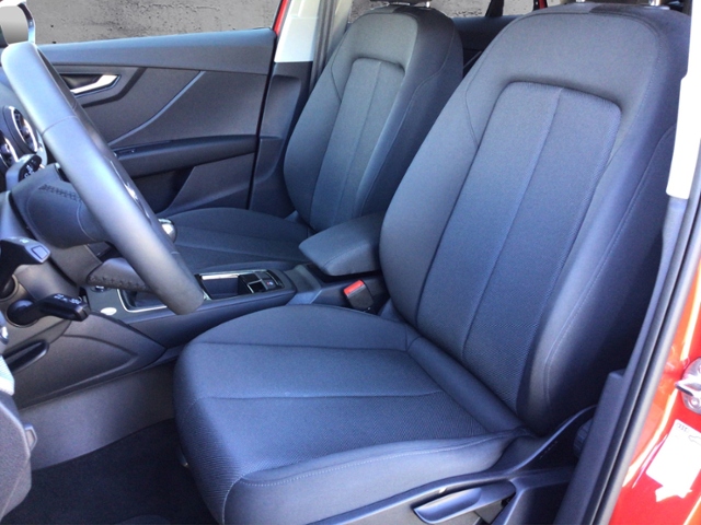 Q2 30 TFSI S-LINE AHK/EL.HECKKL./5JG/LED