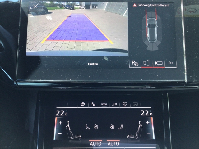 Q8 e-tron 55 quat. S-LINE HUD/MATRIX/STH/ACC