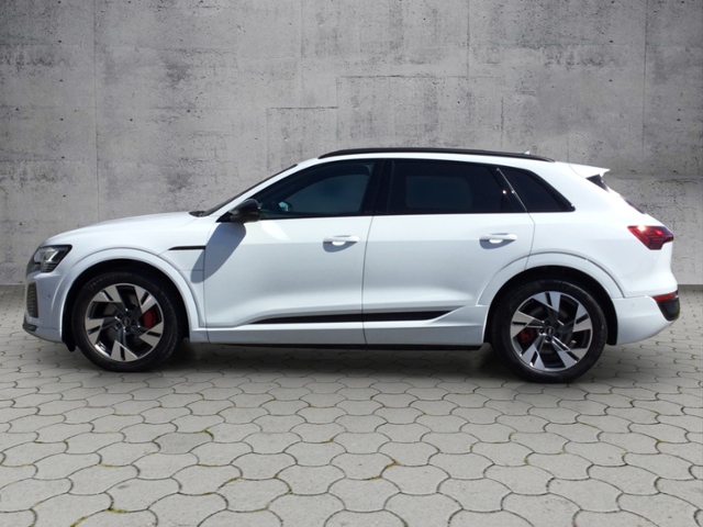 Q8 e-tron 55 quat. S-LINE HUD/MATRIX/STH/ACC