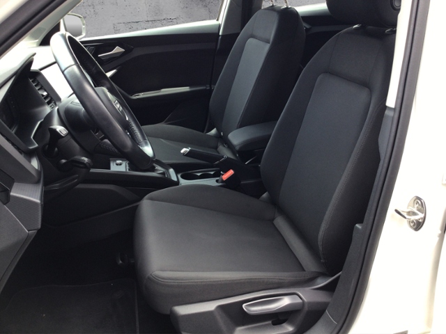 A1 Sportback 35 TFSI S-tronic SHZ/PDC/2-ZONEN
