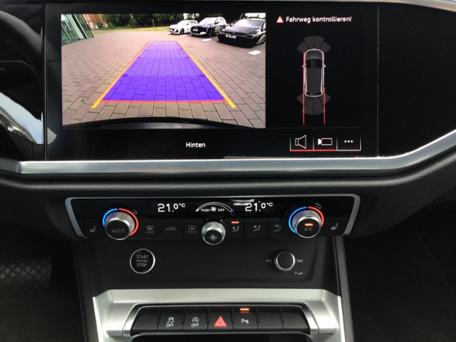 Q3 35 TFSI S-tronic LED/NAV/ACC/SHZ/RFK