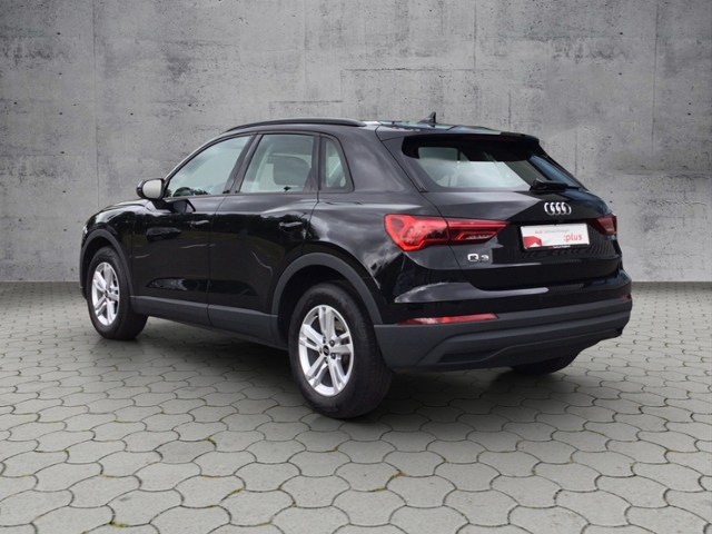 Q3 35 TFSI S-tronic LED/NAV/ACC/SHZ/RFK