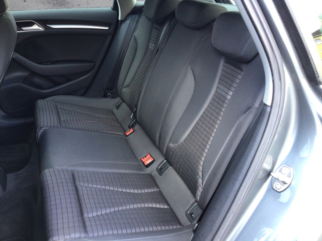 A3 Sportback sport 1.5 TFSI S-tron NAV/GRA/PDC/S