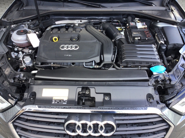 A3 Sportback sport 1.5 TFSI S-tron NAV/GRA/PDC/S