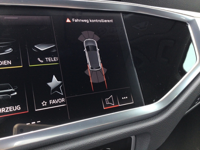 Q3 advanced 35 TFSI S-tronic AHK/ACC/NAV
