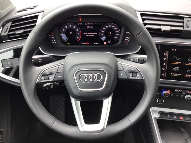 Q3 advanced 35 TFSI S-tronic AHK/ACC/NAV