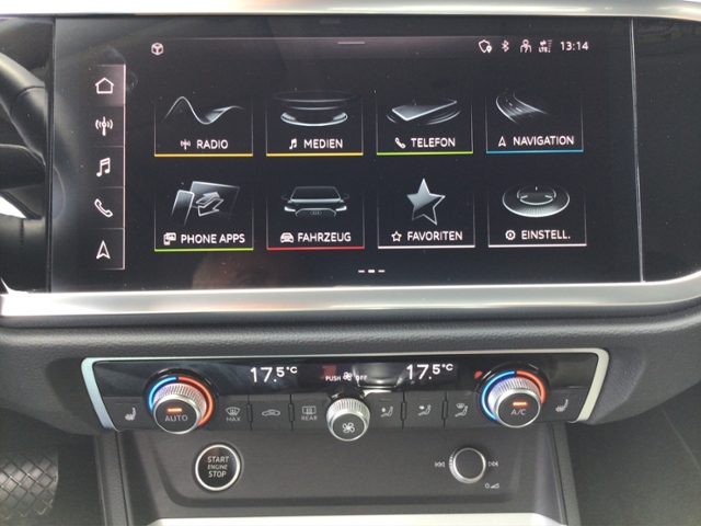 Q3 advanced 35 TFSI S-tron AHK/ACC/AMBIENTE