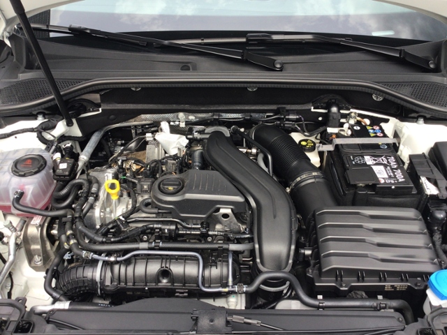 Q2 advanced 35 TFSI S-tron EL.HECK/GRA/NAV