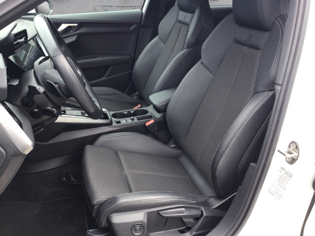 A3 Sportback 35 TFSI S-tronic S-LINE PANO/RFK