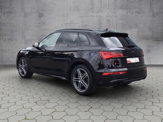 SQ5 3.0 TDI quatt. STH/MATRIX/AHK/RFK