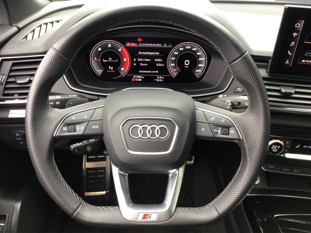 SQ5 3.0 TDI quatt. STH/MATRIX/AHK/RFK