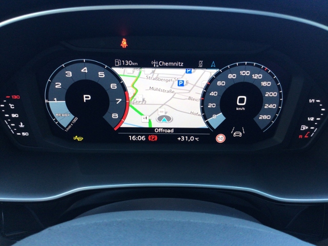 Q3 advanced 35TFSI S-tronic AHK/NAVI/5JG/ACC