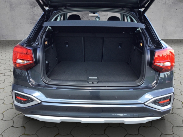 Q2 advanced 30 TFSI 5JG/NAV/RFK/GRA