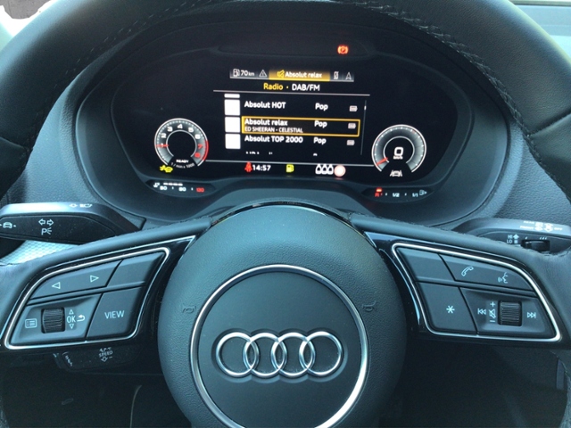 Q2 advanced 30 TFSI 5JG/NAV/RFK/GRA