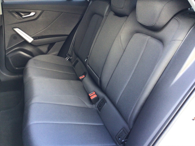 Q2 advanced 30 TFSI 5JG/NAV/AHK/RFK