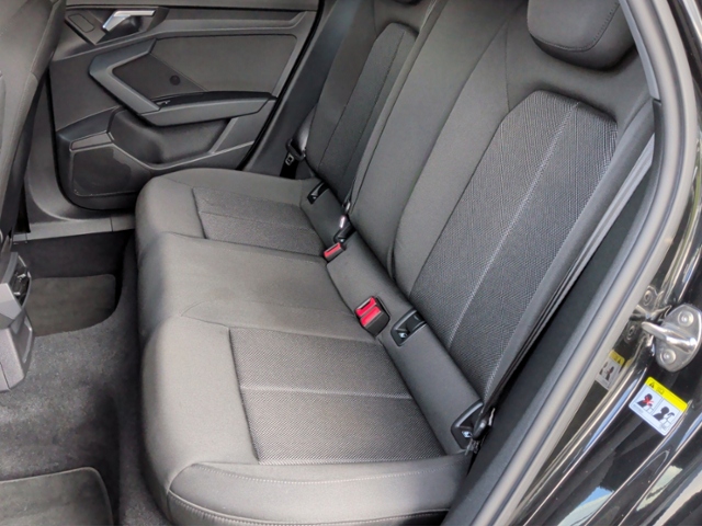 A3 Sportback advanced 30 TFSI ACC/SHZ/2-ZONEN