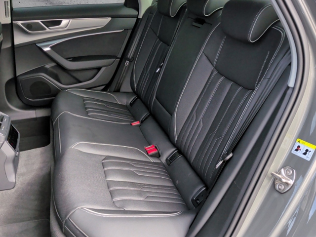 A6 advanced 55 TFSI quat. AHK/PANO/MATRIX