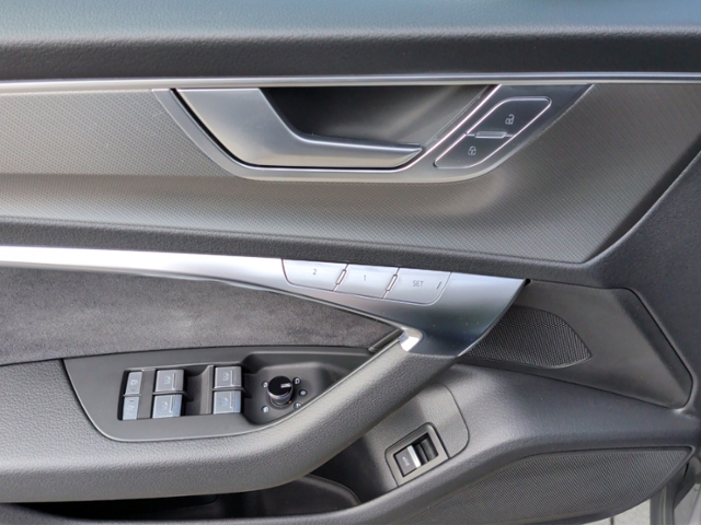 A6 advanced 55 TFSI quat. AHK/PANO/MATRIX