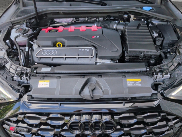 RS3 Sportback 2.5 TFSI quattro B&O/MATRIX