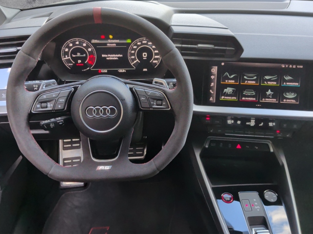 RS3 Sportback 2.5 TFSI quattro B&O/MATRIX