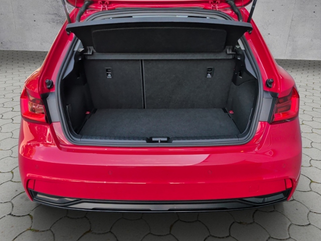 A1 Sportback advanced 30 TFSI LED/SHZ/PHONE