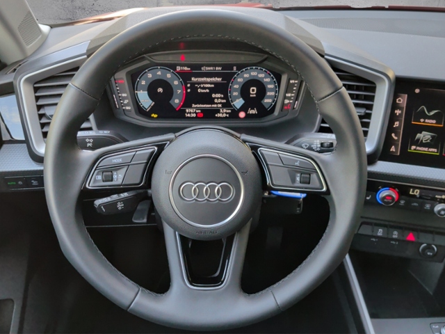 A1 Sportback advanced 30 TFSI LED/SHZ/PHONE