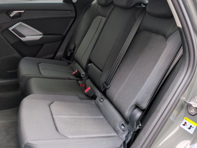 Q3 advanced 35 TFSI S-tronic AHK/ACC