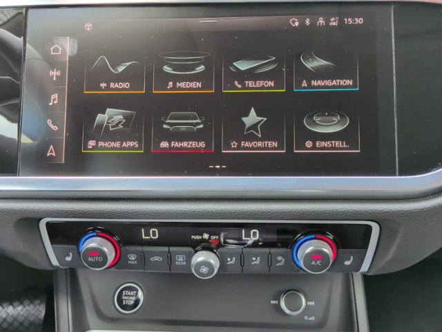 Q3 advanced 35 TFSI S-tronic AHK/ACC