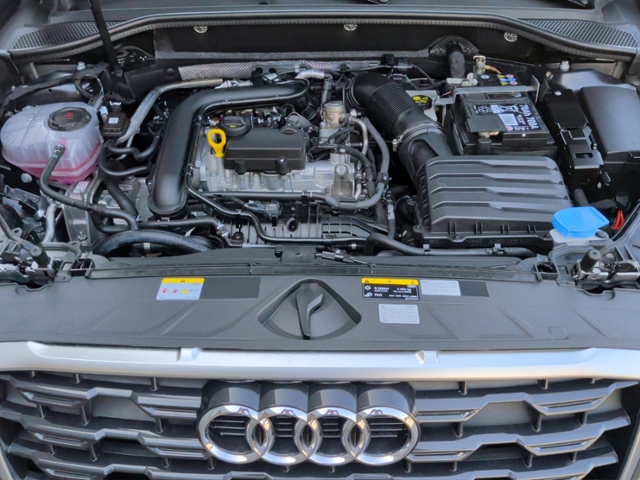 Q2 30 TFSI S-LINE AMBIENTE/SHZ/GRA