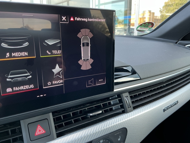 RS4 Avant 2.9 TFSI quat. Tiptron LEDER/LED/AUDIS