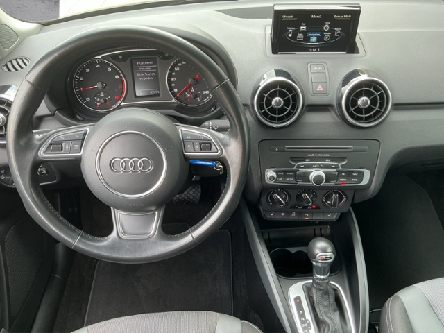 A1 Sportback sport 1.0 TFSI SHZ/SOUNDSYSTEM