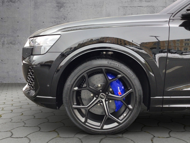 RS Q8 performance 4.0 TFSI quat. PANO/STH