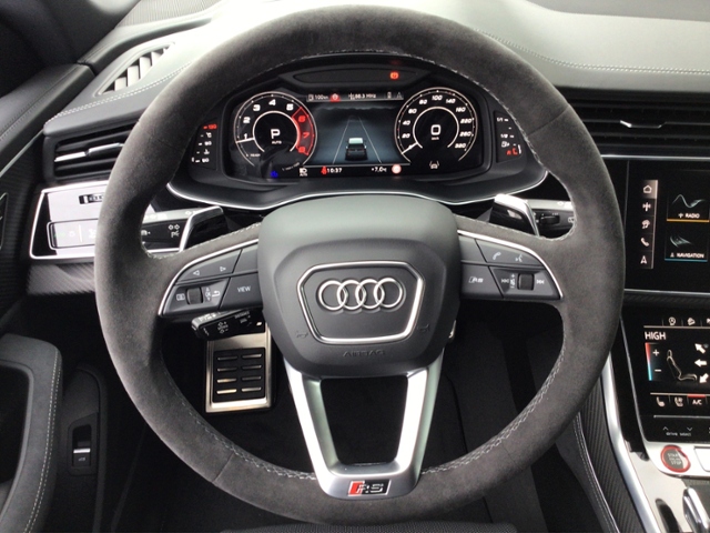 RS Q8 performance 4.0 TFSI quat. PANO/STH