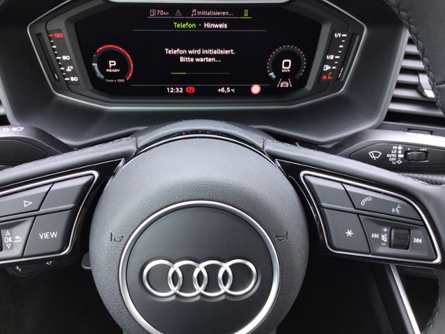 A1 Sportback advanced 30 TFSI 5JASG/SHZ/VIRTUAL
