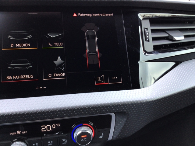 A1 Sportback advanced 30 TFSI 5JASG/SHZ/VIRTUAL