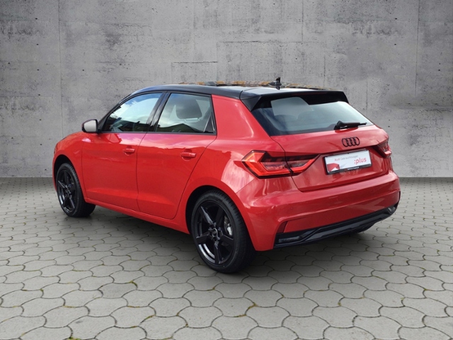 A1 Sportback advanced 30 TFSI 5JASG/SHZ/VIRTUAL