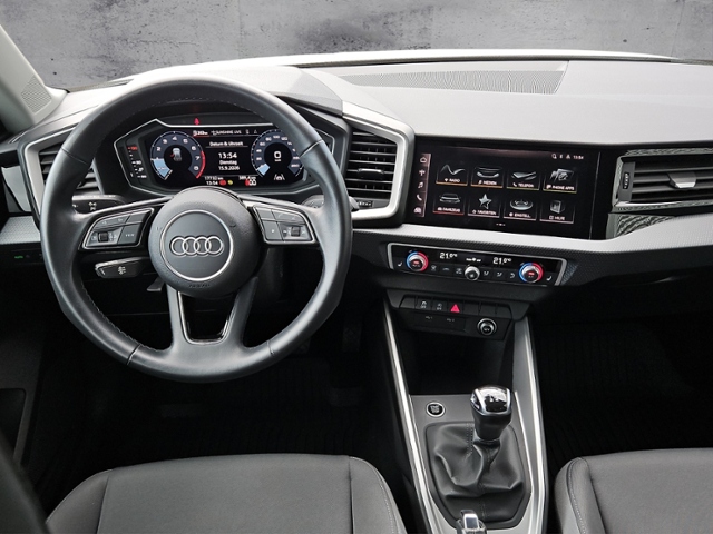 A1 Sportback advanced 25 TFSI 2-ZONEN/SHZ/LED